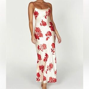 Meshki Cream Maxi Satin Dress with Red Rose Floral Design Small